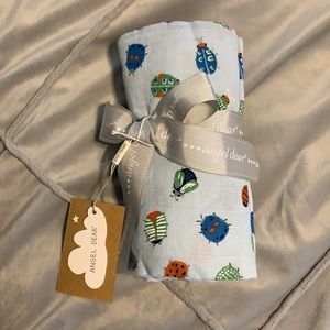 Angel Dear Swaddle